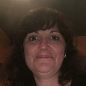 Meet your Posher, Deborah